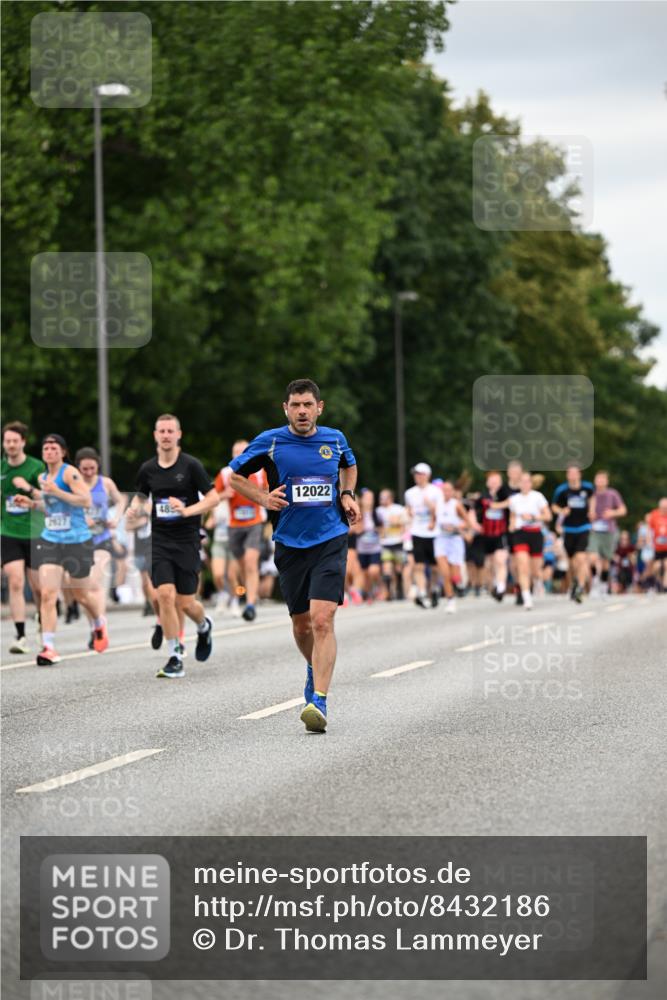 29.06.2025 - hella hamburg halbmarathon Dr. Thomas Lammeyer http://msf.ph/oto/8432186 29.06.2025 10:52:34 Kennedybrücke 1045, 1246, 1434, 1639, 1645, 2148, 2195, 2418, 2627, 2704, 2994, 3049, 3077, 3468, 3504, 3933, 4037, 4588, 4856, 5886, 5952, 6950, 7412, 7427, 7970, 8077, 8310, 8948, 9018, 9696, 9775, 9787, 10075, 10366, 10991, 11351 meine-sportfotos.de