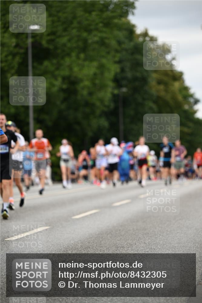 29.06.2025 - hella hamburg halbmarathon Dr. Thomas Lammeyer http://msf.ph/oto/8432305 29.06.2025 10:52:37 Kennedybrücke 1045, 1246, 1463, 1639, 1645, 2148, 2195, 2627, 2704, 2994, 3049, 3077, 3468, 3504, 3933, 4037, 4588, 4856, 5886, 5952, 6950, 7412, 7427, 7970, 8077, 8310, 8948, 9696, 9775, 9787, 10366, 10991, 11351 meine-sportfotos.de