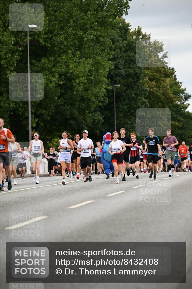 29.06.2025 - hella hamburg halbmarathon Dr. Thomas Lammeyer http://msf.ph/oto/8432408 29.06.2025 10:52:39 Kennedybrücke 1045, 1246, 1463, 1639, 1645, 2148, 2627, 2704, 2994, 3049, 3077, 3468, 3504, 3933, 4037, 4588, 4856, 5714, 5886, 5952, 6950, 7412, 7427, 7970, 8077, 8310, 8948, 9696, 9775, 9787, 10366, 10991, 11351 meine-sportfotos.de