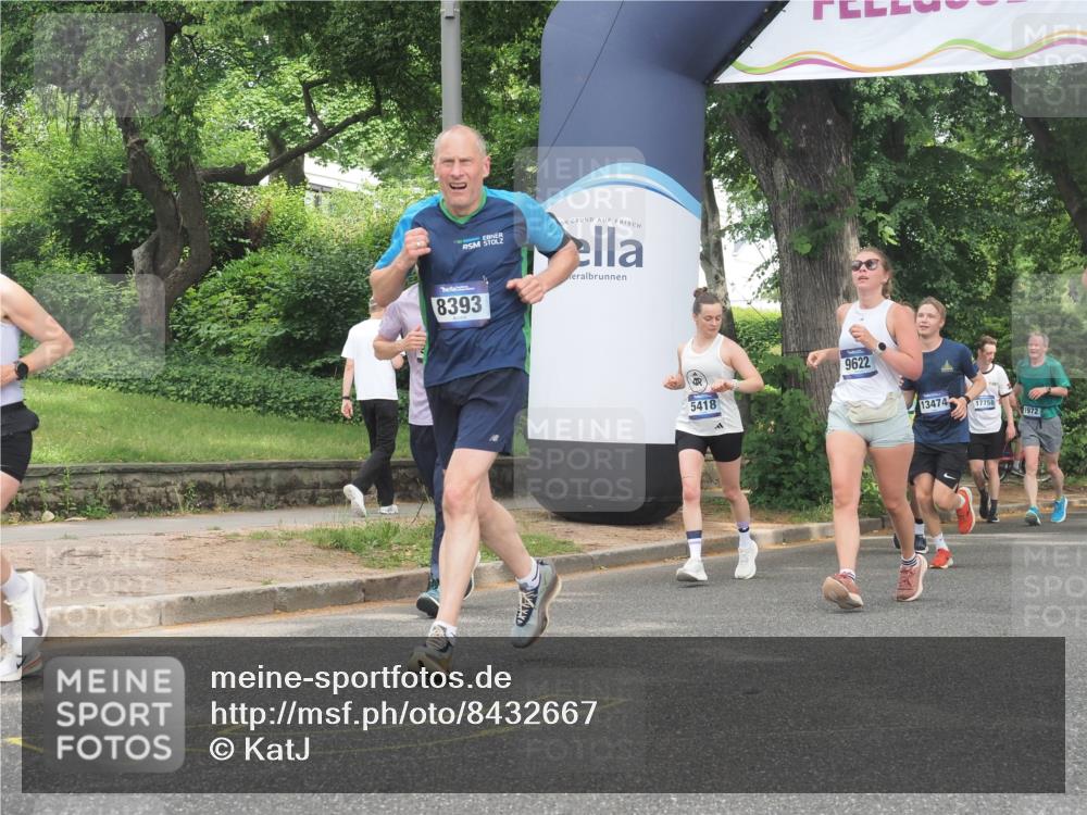 29.06.2025 - hella hamburg halbmarathon KatJ http://msf.ph/oto/8432667 29.06.2025 10:43:19 Zwischen KM18-KM19 3042, 4868, 6591, 6720, 8255, 8393 meine-sportfotos.de
