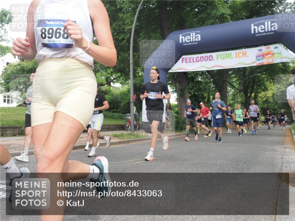 29.06.2025 - hella hamburg halbmarathon KatJ http://msf.ph/oto/8433063 29.06.2025 10:43:32 Zwischen KM18-KM19 1130, 1485, 2083, 2250, 2741, 2996, 4813, 5492, 7547 meine-sportfotos.de