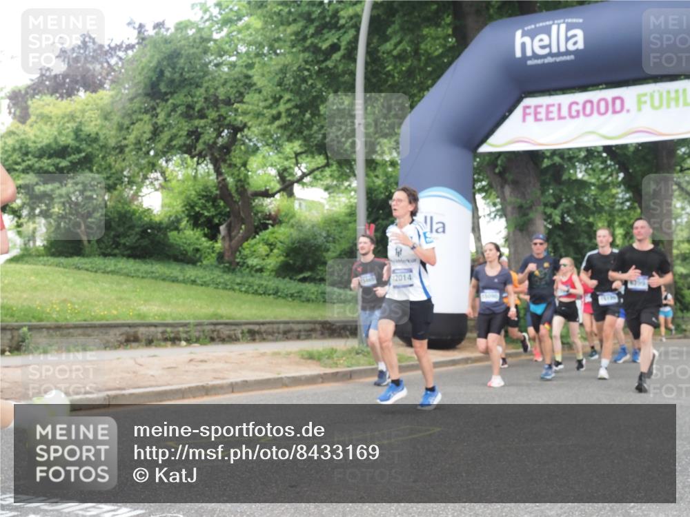 29.06.2025 - hella hamburg halbmarathon KatJ http://msf.ph/oto/8433169 29.06.2025 10:43:38 Zwischen KM18-KM19 1130, 1485, 2250, 5492, 6272, 6399, 8669 meine-sportfotos.de