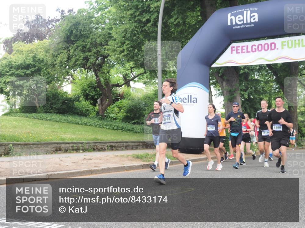 29.06.2025 - hella hamburg halbmarathon KatJ http://msf.ph/oto/8433174 29.06.2025 10:43:38 Zwischen KM18-KM19 1130, 1485, 2250, 5492, 6272, 6399, 8669 meine-sportfotos.de