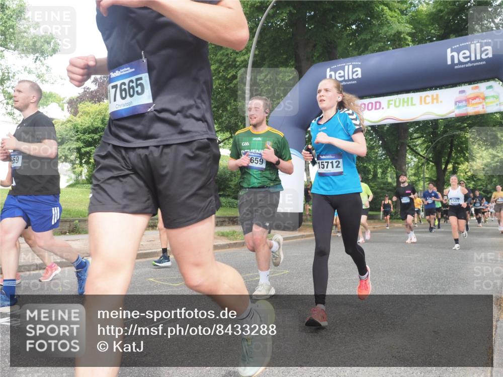 29.06.2025 - hella hamburg halbmarathon KatJ http://msf.ph/oto/8433288 29.06.2025 10:43:42 Zwischen KM18-KM19 1583, 6272, 6399, 7659, 8669 meine-sportfotos.de