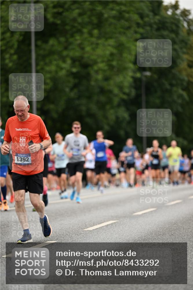 29.06.2025 - hella hamburg halbmarathon Dr. Thomas Lammeyer http://msf.ph/oto/8433292 29.06.2025 10:53:04 Kennedybrücke 1142, 1157, 1174, 1175, 1392, 1463, 1701, 1720, 2067, 3215, 3486, 4327, 5010, 5714, 7394, 7532, 8719, 9552, 9691, 10366, 10794, 11000 meine-sportfotos.de