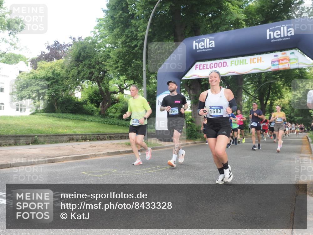 29.06.2025 - hella hamburg halbmarathon KatJ http://msf.ph/oto/8433328 29.06.2025 10:43:44 Zwischen KM18-KM19 1583, 4167, 6272, 6399, 7659, 7716, 8652, 8669 meine-sportfotos.de