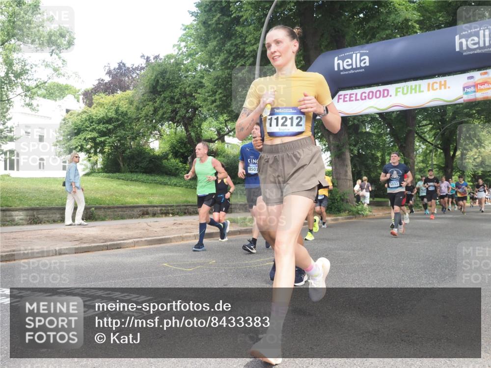 29.06.2025 - hella hamburg halbmarathon KatJ http://msf.ph/oto/8433383 29.06.2025 10:43:47 Zwischen KM18-KM19 1583, 3836, 4167, 5033, 7659, 7716, 8542, 8652 meine-sportfotos.de