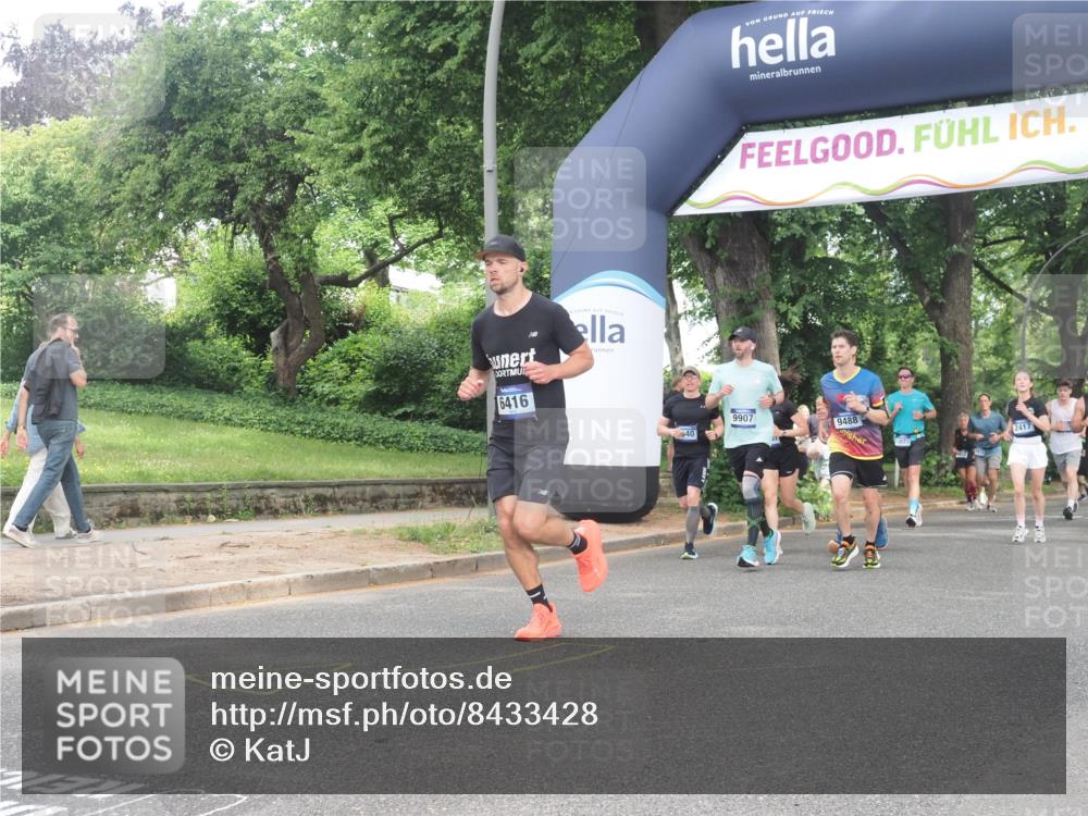 29.06.2025 - hella hamburg halbmarathon KatJ http://msf.ph/oto/8433428 29.06.2025 10:43:51 Zwischen KM18-KM19 1563, 2417, 3836, 4167, 5033, 6416, 7716, 8542, 8652 meine-sportfotos.de