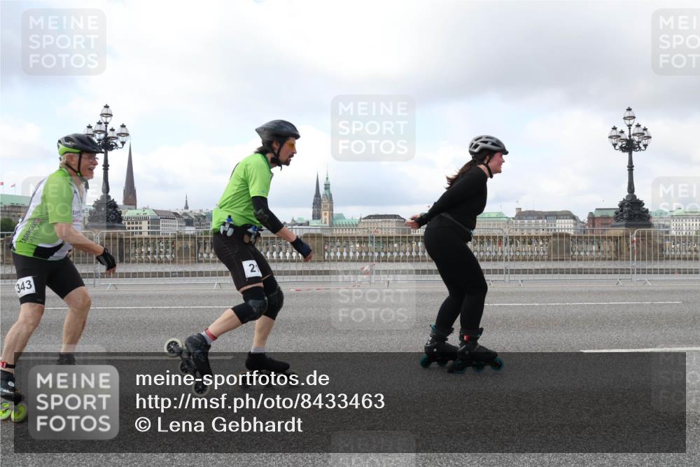 29.06.2025 - hella hamburg halbmarathon Lena Gebhardt http://msf.ph/oto/8433463 29.06.2025 09:01:07 Lombardsbrücke 343, 2 meine-sportfotos.de