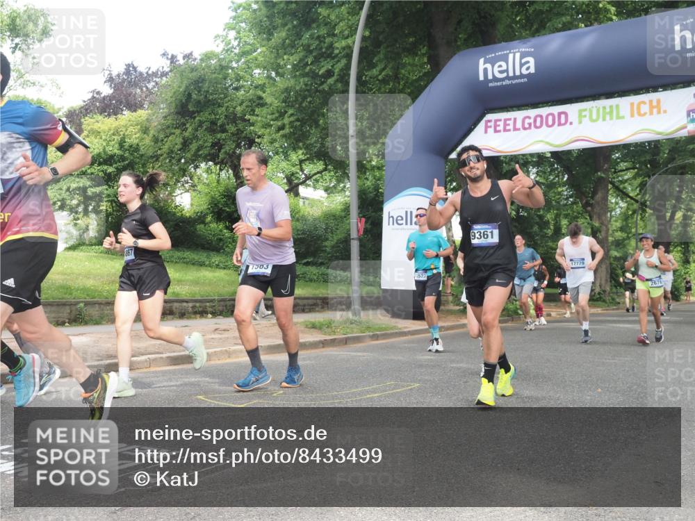 29.06.2025 - hella hamburg halbmarathon KatJ http://msf.ph/oto/8433499 29.06.2025 10:43:53 Zwischen KM18-KM19 1563, 2417, 2676, 3836, 4940, 5033, 6416, 8542 meine-sportfotos.de
