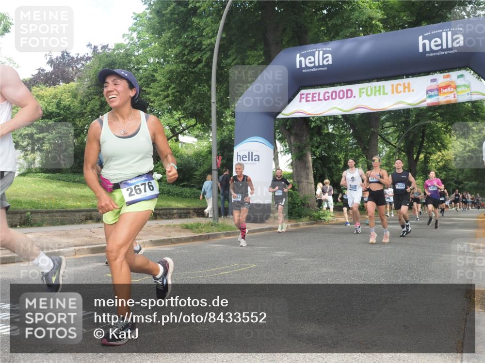 29.06.2025 - hella hamburg halbmarathon KatJ http://msf.ph/oto/8433552 29.06.2025 10:43:56 Zwischen KM18-KM19 1563, 2417, 2676, 4833, 4940, 5570, 6416, 6835 meine-sportfotos.de