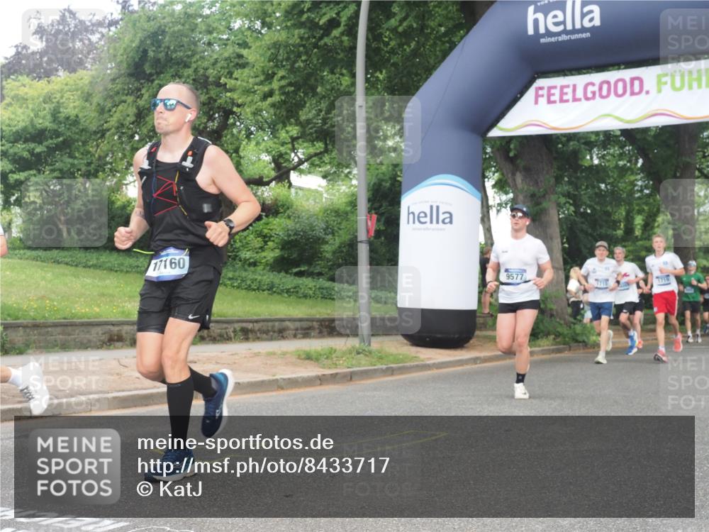 29.06.2025 - hella hamburg halbmarathon KatJ http://msf.ph/oto/8433717 29.06.2025 10:44:04 Zwischen KM18-KM19 1719, 2883, 4833, 4951, 6835 meine-sportfotos.de