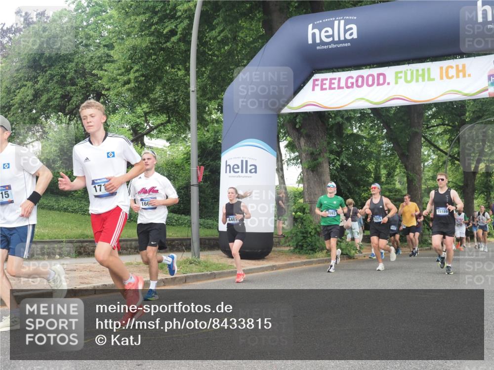 29.06.2025 - hella hamburg halbmarathon KatJ http://msf.ph/oto/8433815 29.06.2025 10:44:08 Zwischen KM18-KM19 1715, 1719, 2025, 2883, 3093, 4467 meine-sportfotos.de