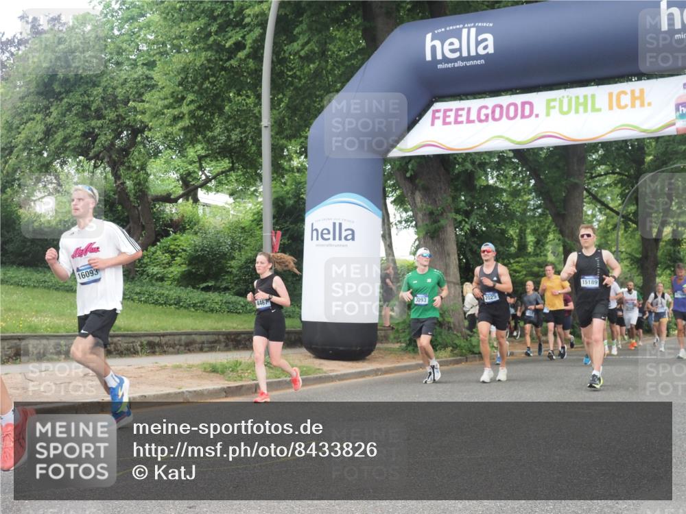 29.06.2025 - hella hamburg halbmarathon KatJ http://msf.ph/oto/8433826 29.06.2025 10:44:08 Zwischen KM18-KM19 1715, 1719, 2025, 2883, 3093, 4467 meine-sportfotos.de
