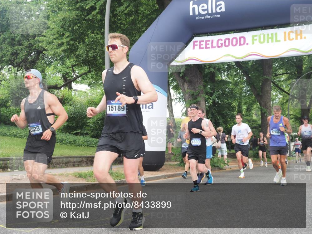 29.06.2025 - hella hamburg halbmarathon KatJ http://msf.ph/oto/8433899 29.06.2025 10:44:11 Zwischen KM18-KM19 1715, 1719, 1833, 2025, 2488, 3093, 3413, 4467 meine-sportfotos.de