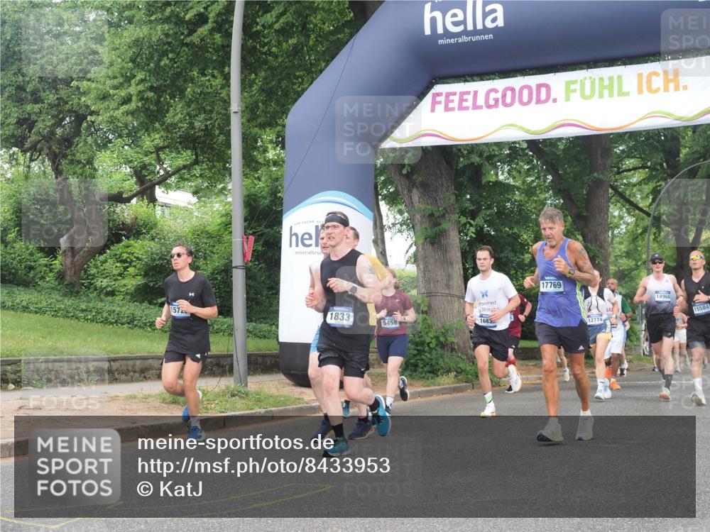 29.06.2025 - hella hamburg halbmarathon KatJ http://msf.ph/oto/8433953 29.06.2025 10:44:11 Zwischen KM18-KM19 1715, 1719, 1833, 2025, 2488, 3093, 3413, 4467 meine-sportfotos.de