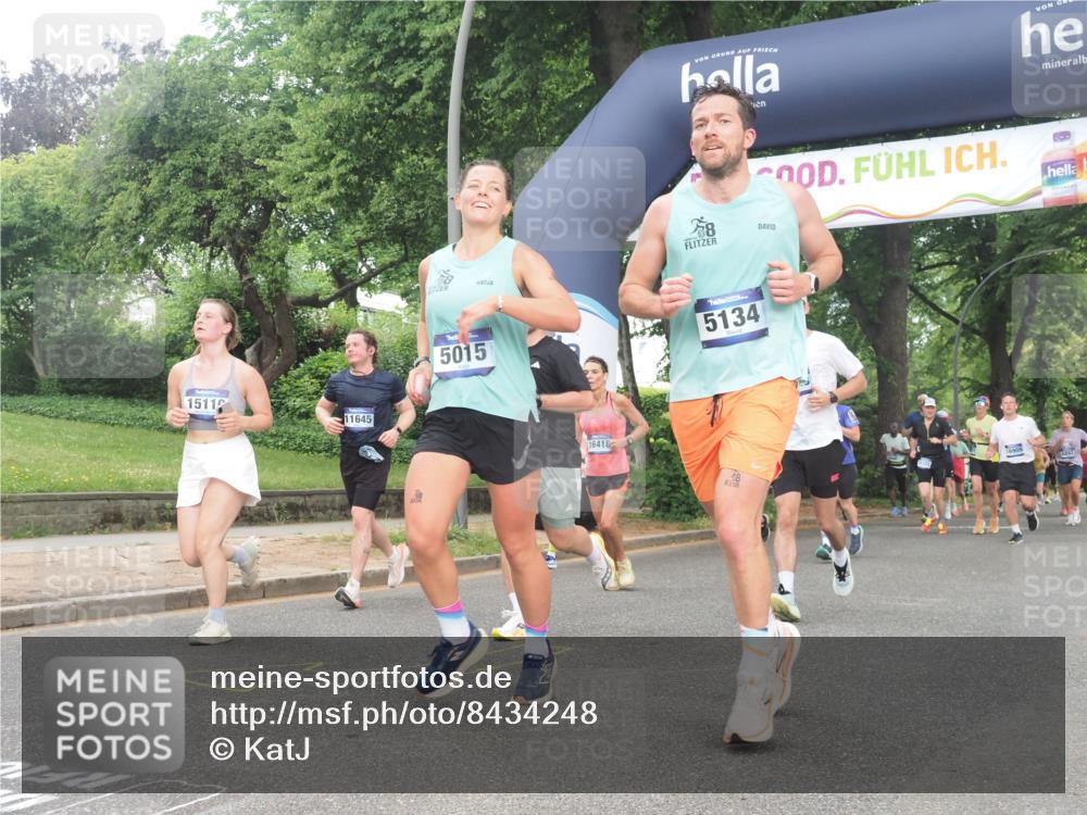 29.06.2025 - hella hamburg halbmarathon KatJ http://msf.ph/oto/8434248 29.06.2025 10:44:19 Zwischen KM18-KM19 1200, 2488, 3859, 4426, 5015, 5134, 5457, 5458, 5728 meine-sportfotos.de