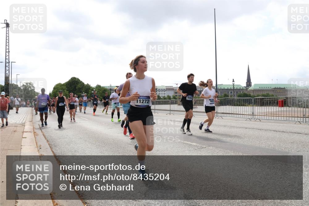 29.06.2025 - hella hamburg halbmarathon Lena Gebhardt http://msf.ph/oto/8435204 29.06.2025 10:44:56 Lombardsbrücke 13629, 14971, 1273, 11272, 9084, 9085, 1024, 1273, 1629, 1685, 1924, 2007, 2674, 2779, 3506, 3570, 4186, 4215, 4275, 4337, 4968, 5190, 5355, 5649, 6002, 6509, 6841, 6888, 7216, 7699, 7912, 8582, 8594, 8762, 8907, 9036, 9084, 9085, 9331, 9333, 9397, 9536, 10006, 10416, 10562, 10566, 10668, 10707, 11272, 12198, 12318, 12332, 12334, 12394, 12409, 13039, 13261, 13262, 13288, 14350, 14681, 14971, 18454, 18459 meine-sportfotos.de