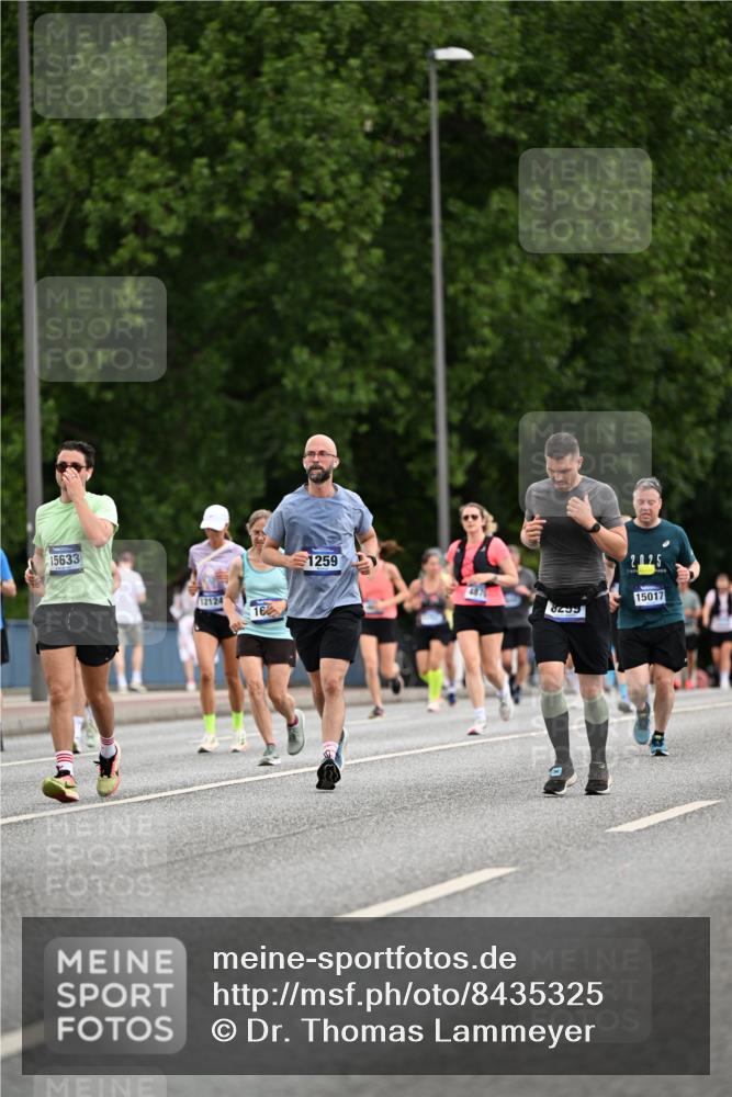 29.06.2025 - hella hamburg halbmarathon Dr. Thomas Lammeyer http://msf.ph/oto/8435325 29.06.2025 10:54:38 Kennedybrücke 1259, 1625, 2160, 3680, 3701, 3710, 4168, 4642, 4870, 5119, 5552, 6015, 7721, 7722, 7755, 8299, 9940, 10033, 10060, 11426 meine-sportfotos.de