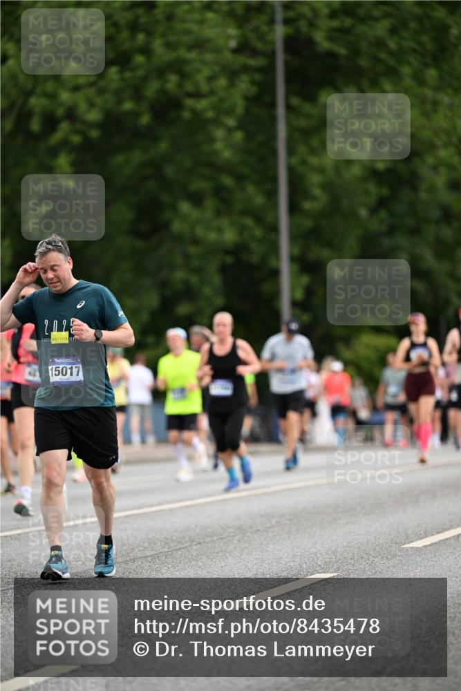 29.06.2025 - hella hamburg halbmarathon Dr. Thomas Lammeyer http://msf.ph/oto/8435478 29.06.2025 10:54:43 Kennedybrücke 1259, 1487, 1511, 1625, 2047, 2160, 3680, 3701, 3710, 4168, 4642, 4870, 5119, 5552, 6015, 7721, 7722, 8299, 9096, 9940, 10033, 11426 meine-sportfotos.de