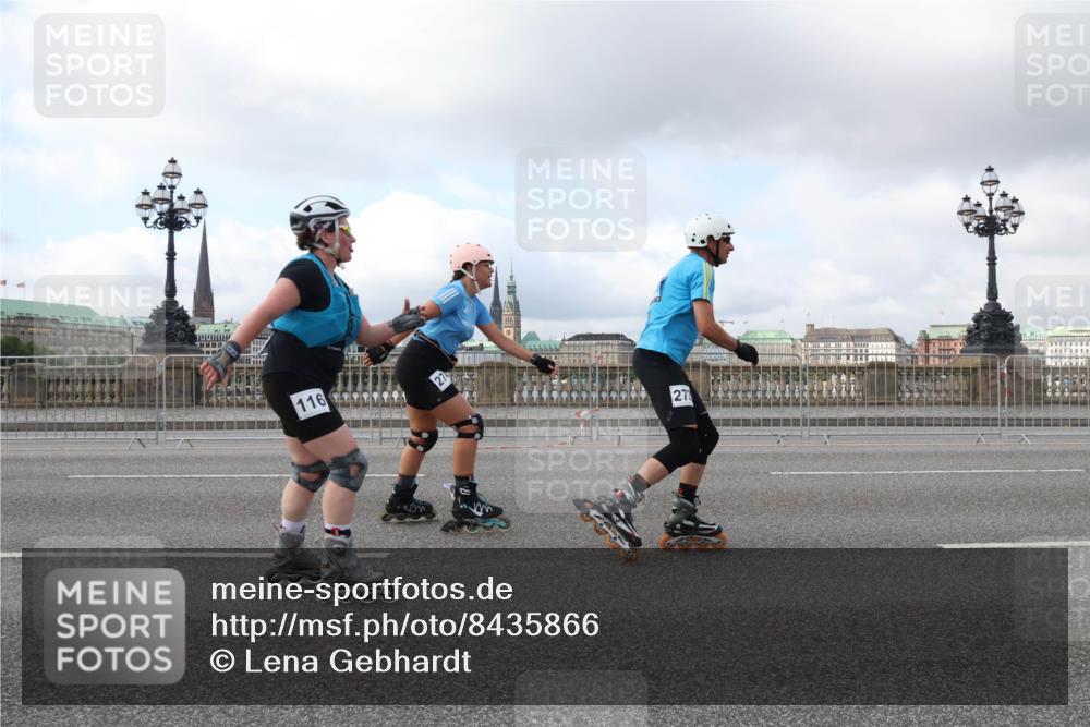 29.06.2025 - hella hamburg halbmarathon Lena Gebhardt http://msf.ph/oto/8435866 29.06.2025 09:01:47 Lombardsbrücke 116, 273 meine-sportfotos.de