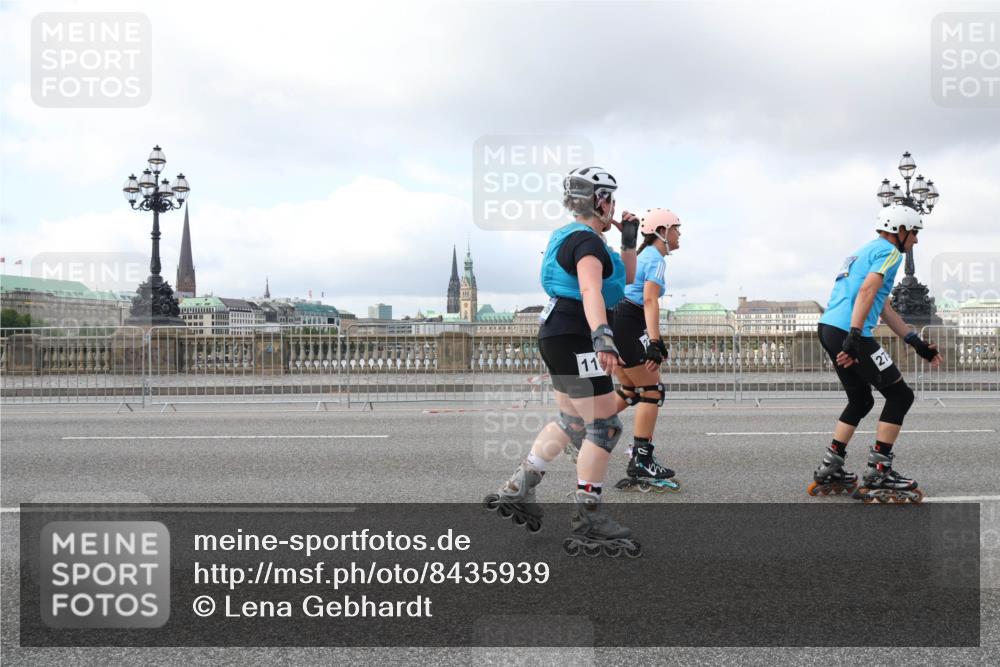 29.06.2025 - hella hamburg halbmarathon Lena Gebhardt http://msf.ph/oto/8435939 29.06.2025 09:01:47 Lombardsbrücke 11, 27 meine-sportfotos.de