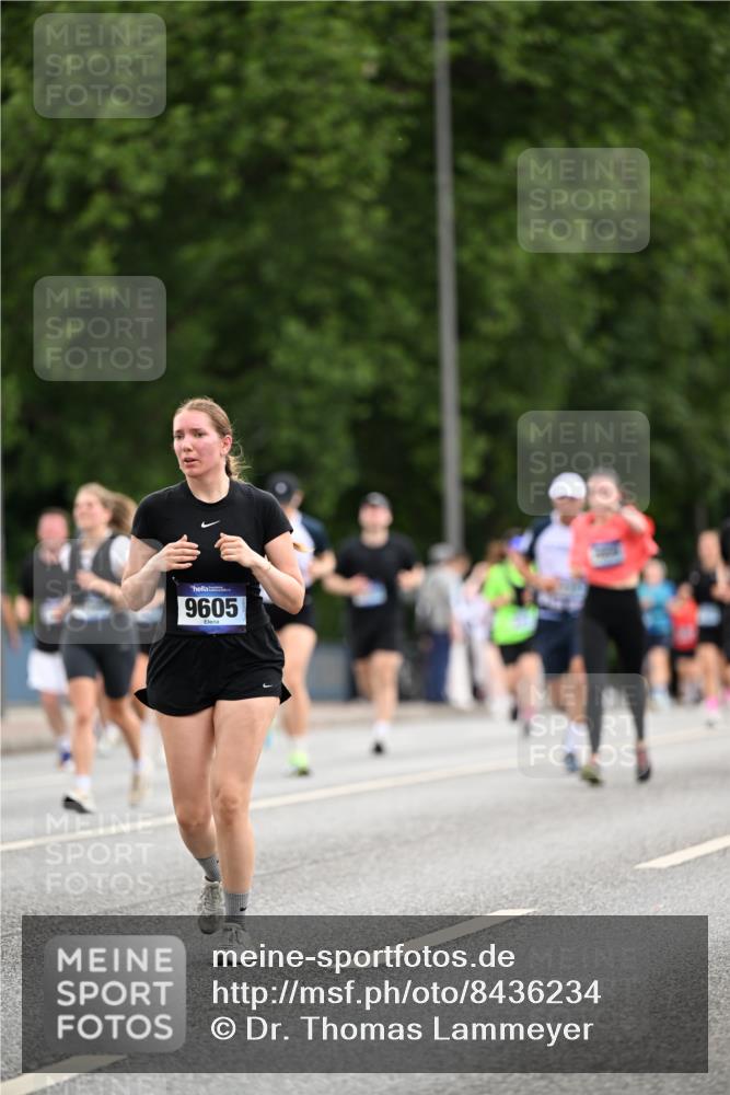 29.06.2025 - hella hamburg halbmarathon Dr. Thomas Lammeyer http://msf.ph/oto/8436234 29.06.2025 10:55:17 Kennedybrücke 1208, 1478, 2358, 2859, 3229, 3647, 4848, 5530, 6178, 7141, 7161, 7677, 8779, 8833, 8986, 9605, 10437, 11252 meine-sportfotos.de