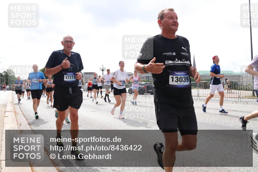 29.06.2025 - hella hamburg halbmarathon Lena Gebhardt http://msf.ph/oto/8436422 29.06.2025 10:45:08 Lombardsbrücke 1629, 10, 17273, 1024, 18294, 13039, 1024, 1273, 1629, 1685, 1798, 1924, 2007, 2674, 2779, 3160, 3164, 3357, 3377, 3570, 3879, 3993, 4099, 4102, 4186, 4275, 4306, 4337, 4504, 4820, 4851, 5099, 5108, 5190, 5339, 5636, 5949, 6150, 6509, 6763, 6788, 6841, 6888, 6911, 6980, 7530, 7699, 7912, 8582, 8594, 8605, 8762, 8907, 9036, 9084, 9085, 9331, 9333, 10225, 10562, 10566, 10668, 10707, 11272, 11314, 12198, 12318, 12332, 12334, 12394, 13039, 13261, 14681 meine-sportfotos.de