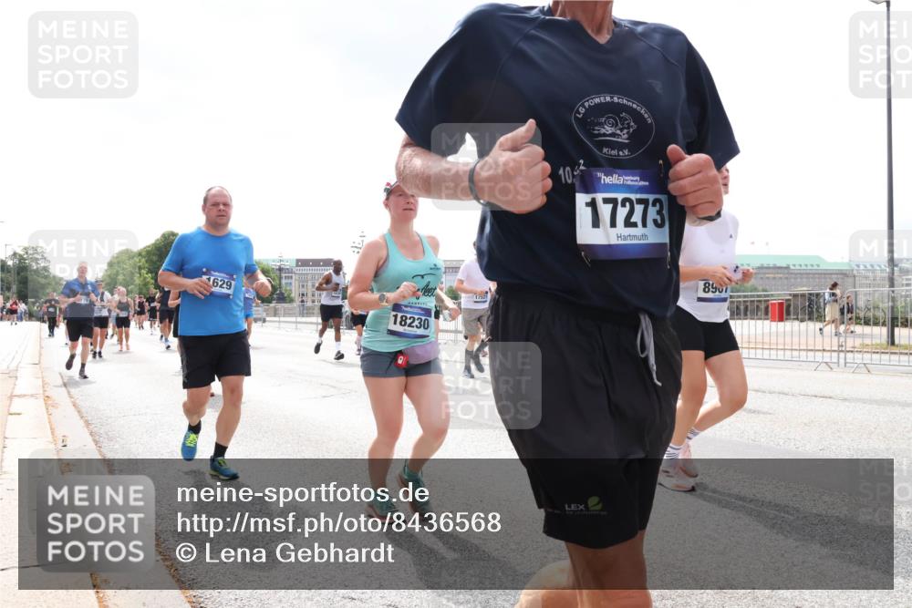 29.06.2025 - hella hamburg halbmarathon Lena Gebhardt http://msf.ph/oto/8436568 29.06.2025 10:45:09 Lombardsbrücke 629, 18230, 17521, 10, 2, 17273, 8907, 1024, 1273, 1629, 1685, 1798, 1924, 2007, 2674, 2779, 3160, 3164, 3357, 3377, 3570, 3879, 3993, 4099, 4102, 4186, 4275, 4306, 4337, 4504, 4820, 4851, 5099, 5108, 5190, 5339, 5636, 5949, 6150, 6509, 6763, 6788, 6841, 6888, 6911, 6922, 6980, 7530, 7699, 7912, 8582, 8594, 8605, 8762, 8907, 9036, 9084, 9085, 9331, 9333, 10182, 10225, 10562, 10566, 10668, 10707, 11272, 11314, 12198, 12318, 12332, 12334, 12394, 13039, 13261, 14681 meine-sportfotos.de
