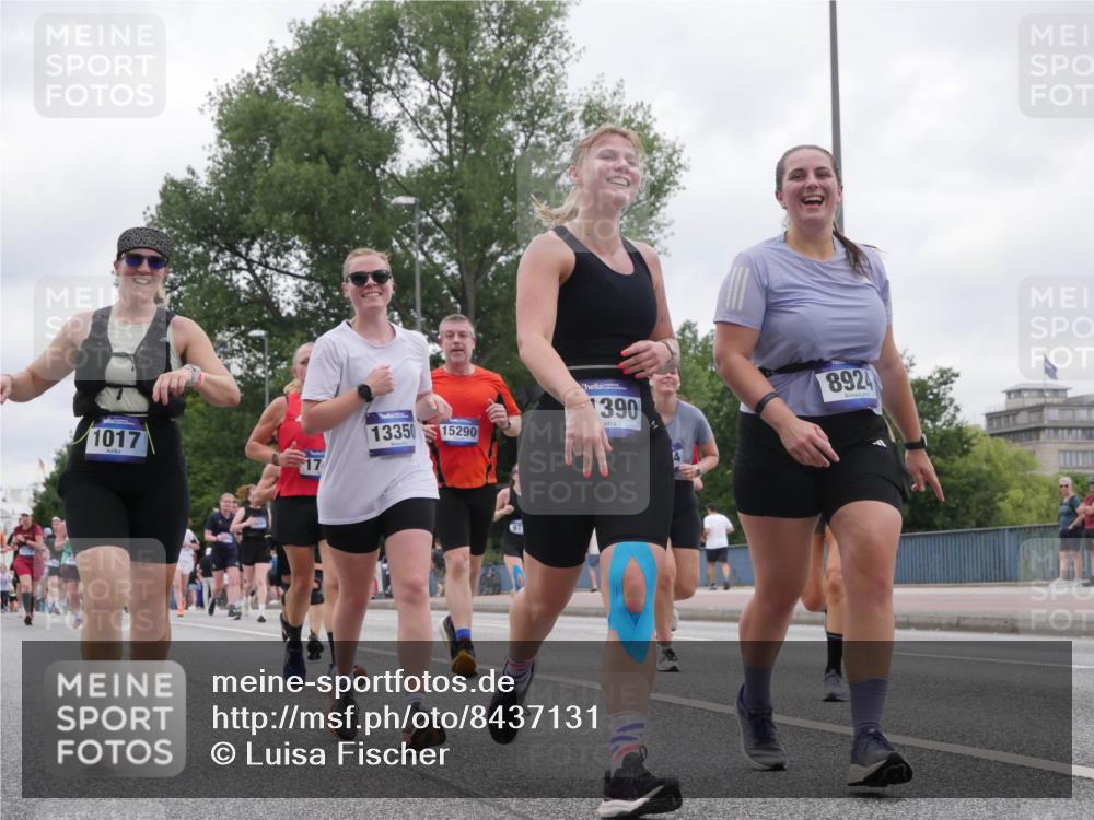 29.06.2025 - hella hamburg halbmarathon Luisa Fischer http://msf.ph/oto/8437131 29.06.2025 10:57:21 Kennedybrücke 1017, 13350, 15290, 1390, 8924, 1017, 1744, 2079, 2372, 2761, 3187, 4685, 4801, 5514, 5804, 5993, 7614, 8924, 9138, 9771, 10207 meine-sportfotos.de