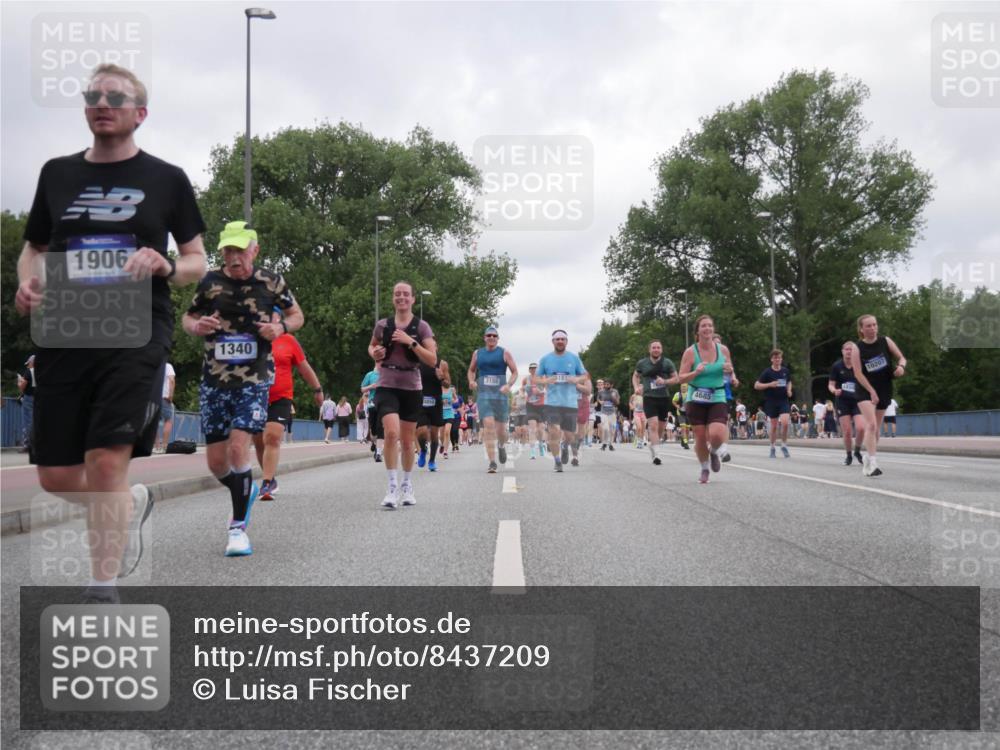 29.06.2025 - hella hamburg halbmarathon Luisa Fischer http://msf.ph/oto/8437209 29.06.2025 10:57:26 Kennedybrücke 1906, 1340, 3188, 4685, 10207, 1744, 2372, 2761, 3187, 3249, 4323, 4685, 4838, 5993, 6468, 7614, 9138, 9503, 9771, 10207 meine-sportfotos.de