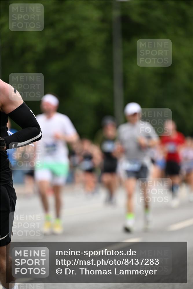29.06.2025 - hella hamburg halbmarathon Dr. Thomas Lammeyer http://msf.ph/oto/8437283 29.06.2025 10:55:44 Kennedybrücke 1208, 1617, 1930, 2202, 2380, 2484, 2485, 2736, 2778, 3229, 3838, 4652, 4771, 5286, 5289, 5357, 6945, 7012, 7769, 7938, 7992, 8410, 8779, 9166, 9167, 9933, 10521, 10552, 10636, 10673 meine-sportfotos.de
