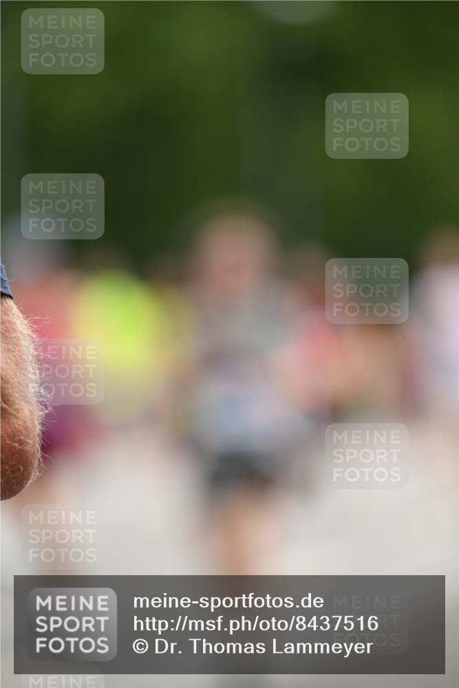 29.06.2025 - hella hamburg halbmarathon Dr. Thomas Lammeyer http://msf.ph/oto/8437516 29.06.2025 10:55:51 Kennedybrücke 1203, 1404, 1617, 1930, 2202, 2380, 2484, 2485, 2736, 2778, 3038, 3838, 4652, 4771, 5286, 5289, 5357, 5716, 6091, 6945, 7012, 7825, 7938, 7992, 8200, 8410, 8621, 9166, 9167, 9933, 10521, 10552, 10614, 10636, 10673 meine-sportfotos.de