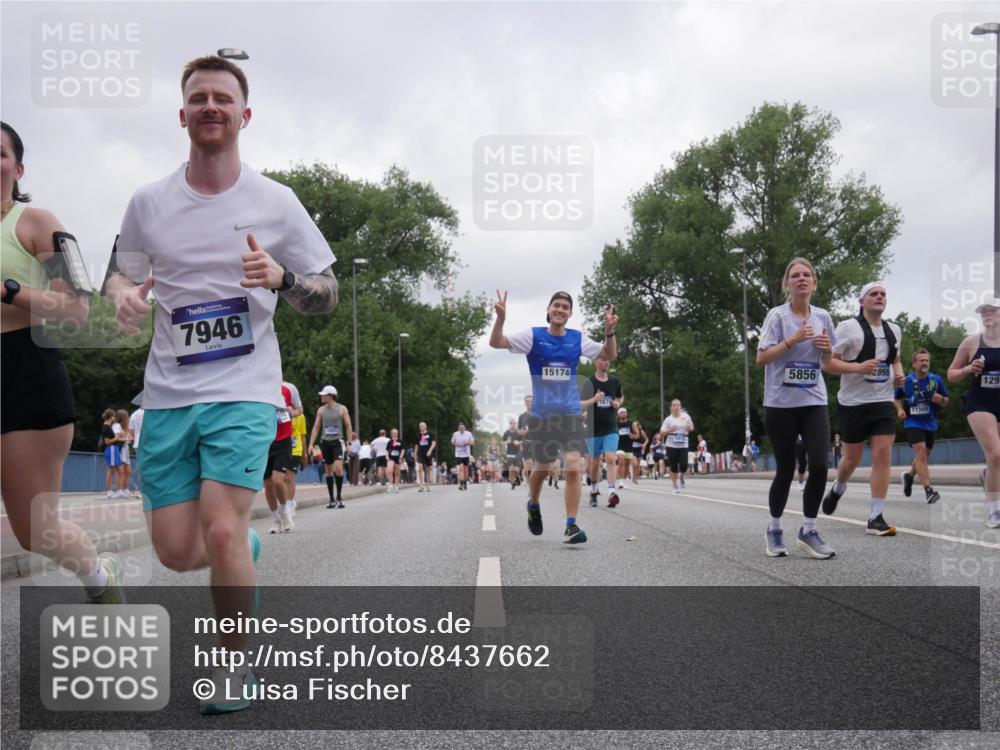 29.06.2025 - hella hamburg halbmarathon Luisa Fischer http://msf.ph/oto/8437662 29.06.2025 10:57:49 Kennedybrücke 7946, 15174, 767, 5856, 898, 11569, 129, 1822, 2600, 3857, 4039, 4720, 5815, 5856, 5933, 7670, 7874, 7946, 7986, 9130 meine-sportfotos.de