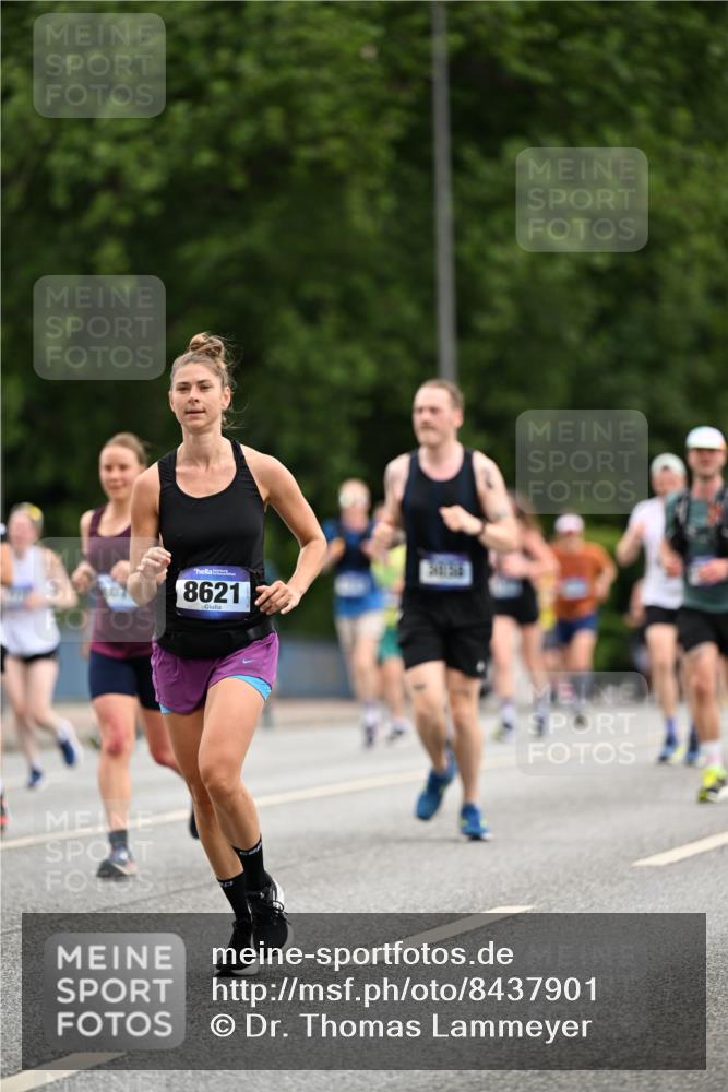 29.06.2025 - hella hamburg halbmarathon Dr. Thomas Lammeyer http://msf.ph/oto/8437901 29.06.2025 10:56:02 Kennedybrücke 1203, 1404, 1418, 1617, 2202, 2484, 2485, 2736, 2778, 3038, 4652, 4878, 5062, 5286, 5289, 5357, 5394, 5534, 5716, 6091, 6945, 6954, 7770, 7771, 7825, 7992, 8040, 8200, 8410, 8621, 9462, 9590, 10521, 10552, 10614, 10636, 10673, 10830 meine-sportfotos.de