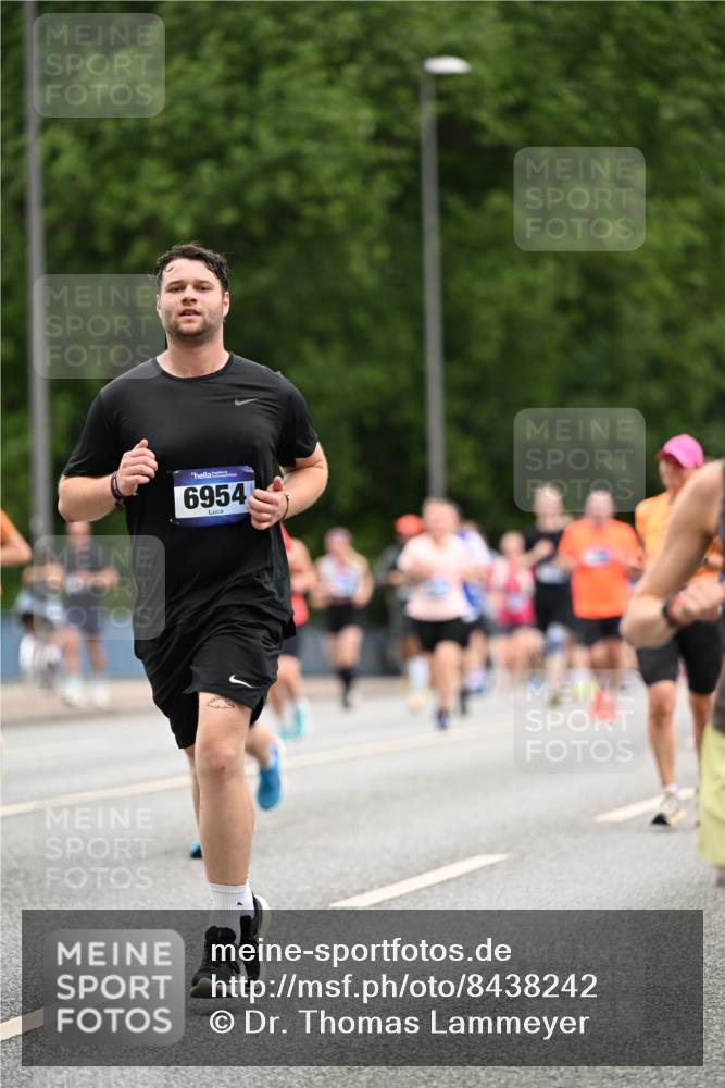 29.06.2025 - hella hamburg halbmarathon Dr. Thomas Lammeyer http://msf.ph/oto/8438242 29.06.2025 10:56:11 Kennedybrücke 1203, 1404, 1418, 1617, 1997, 2736, 2778, 3038, 3934, 4878, 5062, 5394, 5534, 5716, 6091, 6456, 6945, 6954, 7770, 7771, 7825, 7841, 7992, 8040, 8200, 8621, 9460, 9462, 9582, 9583, 9590, 10614, 10673, 10830, 11126, 11127 meine-sportfotos.de