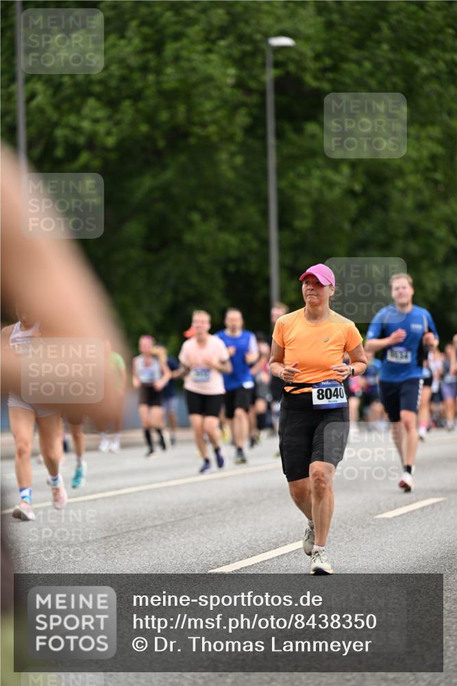 29.06.2025 - hella hamburg halbmarathon Dr. Thomas Lammeyer http://msf.ph/oto/8438350 29.06.2025 10:56:13 Kennedybrücke 1203, 1404, 1418, 1997, 2736, 3038, 3934, 4878, 5062, 5394, 5534, 5716, 6091, 6456, 6954, 7770, 7771, 7825, 7841, 7992, 8040, 8200, 8621, 9460, 9462, 9582, 9583, 9590, 9594, 10614, 10673, 10830, 11126, 11127 meine-sportfotos.de
