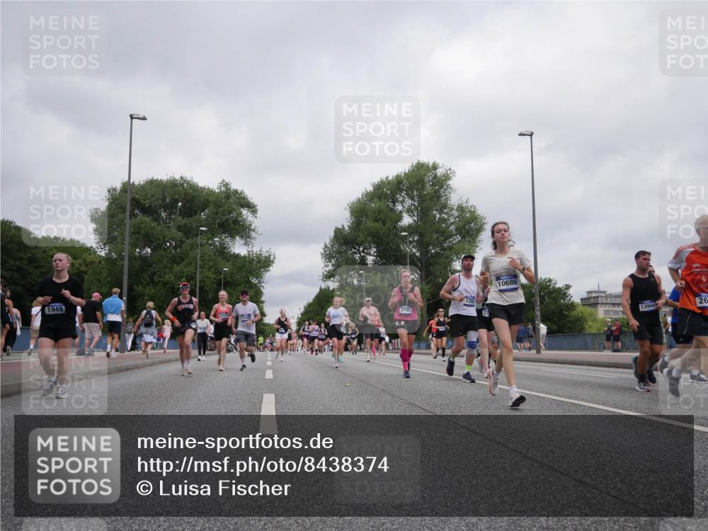 29.06.2025 - hella hamburg halbmarathon Luisa Fischer http://msf.ph/oto/8438374 29.06.2025 10:58:34 Kennedybrücke 1949, 12147, 3795, 12148, 126, 10686, 13944, 26, 1263, 1917, 2090, 2452, 2632, 3002, 3157, 3274, 3761, 3795, 4191, 4192, 5727, 6023, 7238, 8012, 8186, 8403, 8626, 10686 meine-sportfotos.de