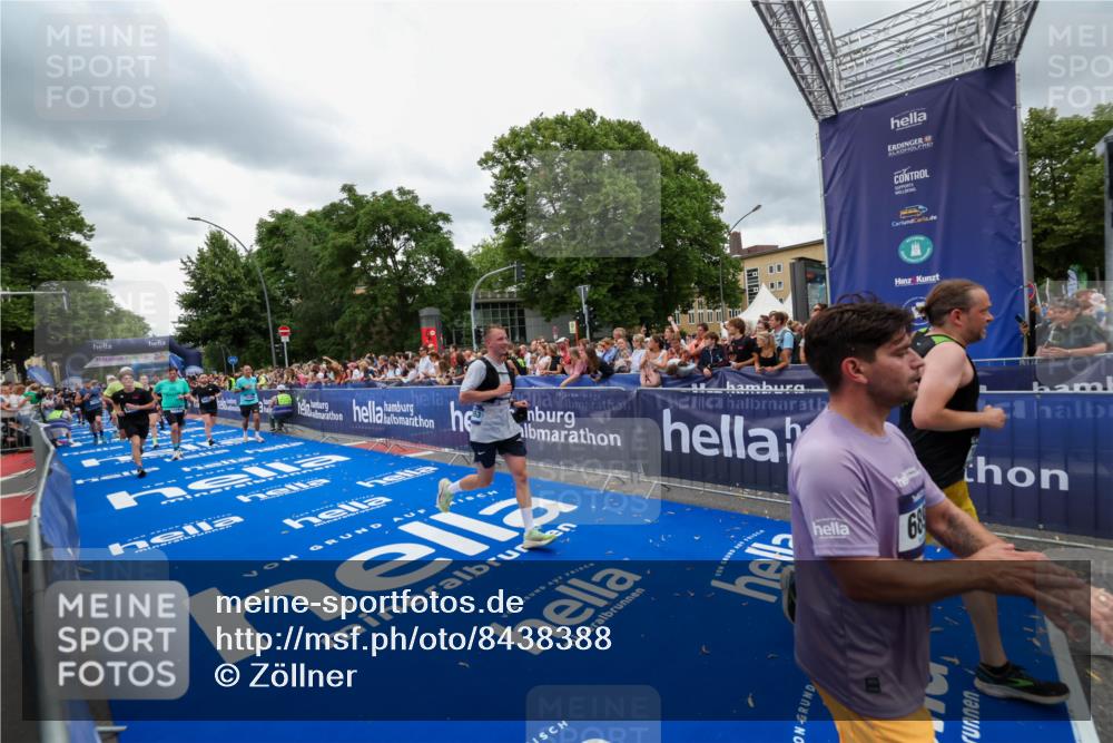 29.06.2025 - hella hamburg halbmarathon Zöllner http://msf.ph/oto/8438388 29.06.2025 10:55:23 Ziel 4189, 5287, 5643, 6723, 6891, 8487, 10263, 11184, 12526, 13236, 13470, 16521, 16985, 17940, 18290, 18380, 18531 meine-sportfotos.de
