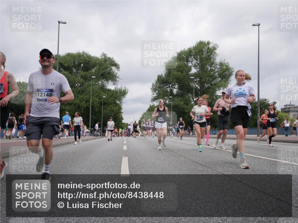 29.06.2025 - hella hamburg halbmarathon Luisa Fischer http://msf.ph/oto/8438448 29.06.2025 10:58:37 Kennedybrücke 12148, 8409, 8186, 15687, 1263, 1917, 2090, 2452, 2632, 3157, 3274, 3761, 3795, 5483, 5727, 6023, 7219, 7238, 8186, 8403, 8626, 10686 meine-sportfotos.de