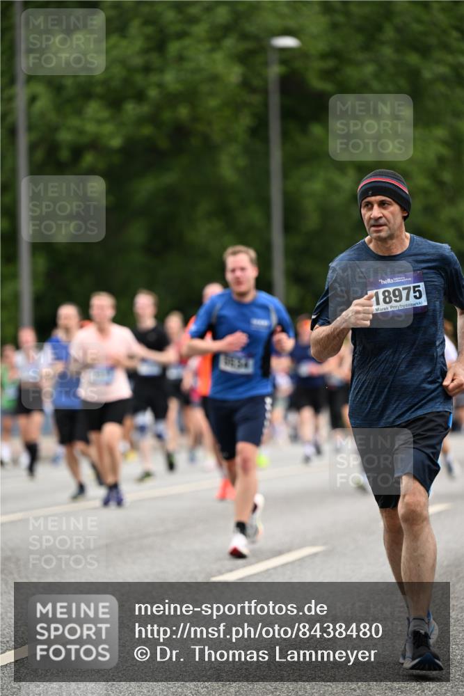 29.06.2025 - hella hamburg halbmarathon Dr. Thomas Lammeyer http://msf.ph/oto/8438480 29.06.2025 10:56:16 Kennedybrücke 1203, 1404, 1418, 1997, 3038, 3934, 4087, 4878, 5062, 5394, 5534, 5716, 6456, 6954, 7691, 7770, 7771, 7825, 7841, 8040, 8200, 8621, 9220, 9460, 9462, 9582, 9583, 9590, 9594, 9673, 10614, 10830, 11126, 11127 meine-sportfotos.de