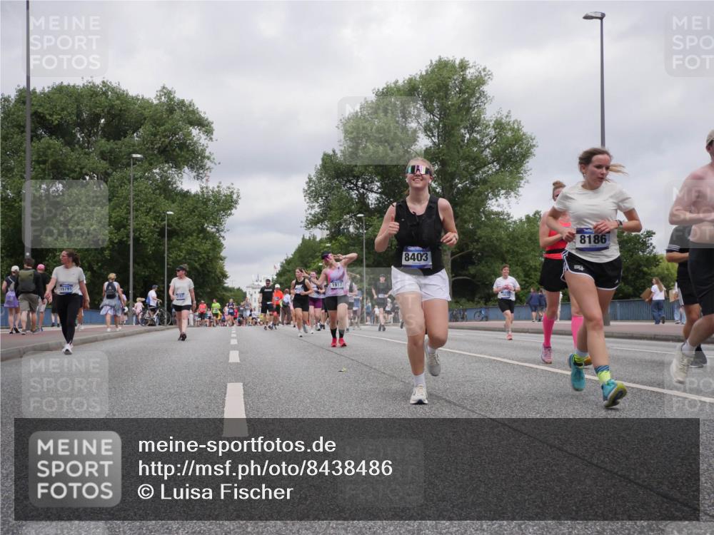 29.06.2025 - hella hamburg halbmarathon Luisa Fischer http://msf.ph/oto/8438486 29.06.2025 10:58:39 Kennedybrücke 15791, 1917, 8403, 8186, 1013, 1263, 1917, 2090, 2452, 3157, 3274, 3761, 3795, 5483, 6023, 7219, 7238, 8186, 8403, 8626 meine-sportfotos.de