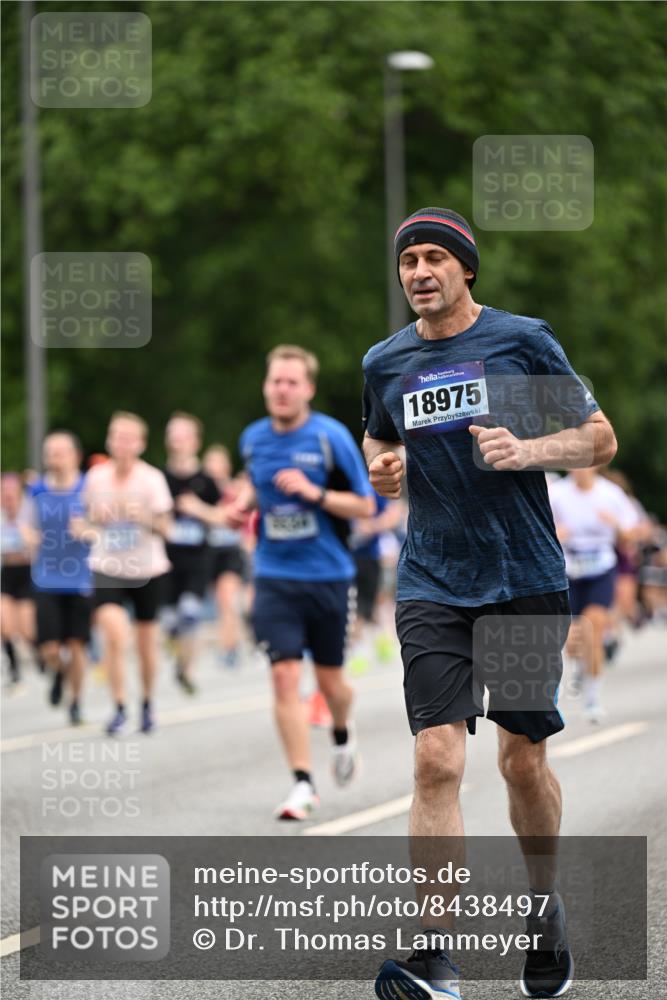29.06.2025 - hella hamburg halbmarathon Dr. Thomas Lammeyer http://msf.ph/oto/8438497 29.06.2025 10:56:16 Kennedybrücke 1203, 1404, 1418, 1997, 3038, 3934, 4087, 4878, 5062, 5394, 5534, 5716, 6456, 6954, 7691, 7770, 7771, 7825, 7841, 8040, 8200, 8621, 9220, 9460, 9462, 9582, 9583, 9590, 9594, 9673, 10614, 10830, 11126, 11127 meine-sportfotos.de