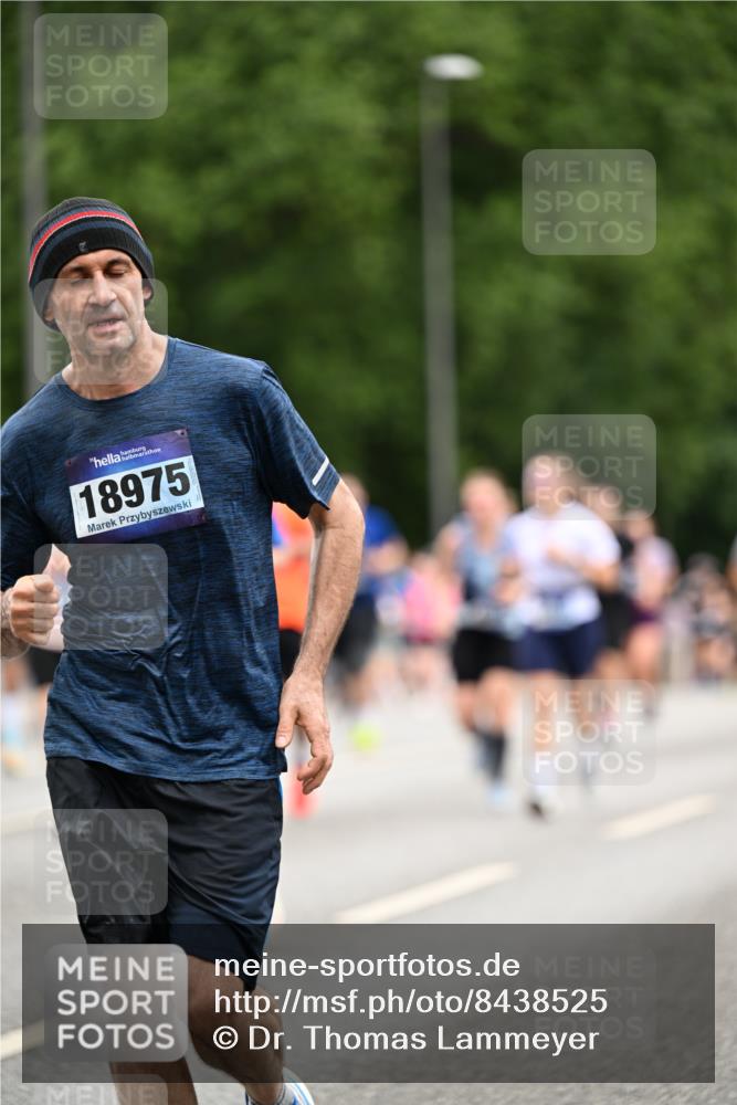 29.06.2025 - hella hamburg halbmarathon Dr. Thomas Lammeyer http://msf.ph/oto/8438525 29.06.2025 10:56:17 Kennedybrücke 1203, 1404, 1418, 1997, 3038, 3934, 4087, 4878, 5062, 5394, 5534, 6456, 6954, 6961, 7691, 7770, 7771, 7825, 7841, 8040, 8200, 9220, 9460, 9462, 9582, 9583, 9590, 9594, 9673, 10614, 10830, 11126, 11127 meine-sportfotos.de
