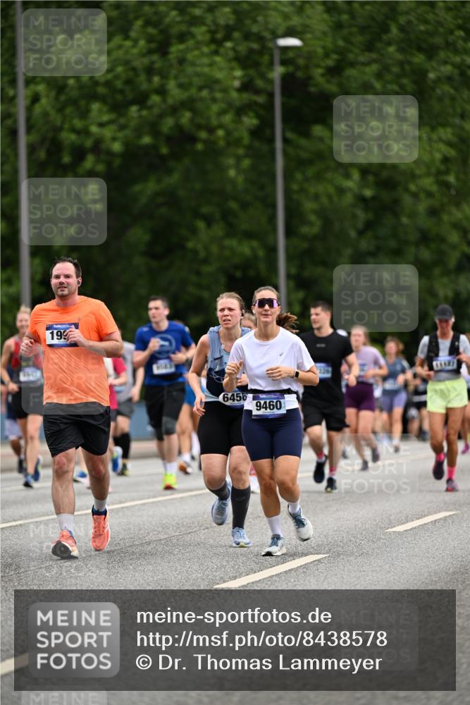 29.06.2025 - hella hamburg halbmarathon Dr. Thomas Lammeyer http://msf.ph/oto/8438578 29.06.2025 10:56:19 Kennedybrücke 1203, 1404, 1418, 1997, 3038, 3934, 4087, 4878, 5062, 5291, 5394, 5534, 6456, 6885, 6954, 6961, 7691, 7770, 7771, 7825, 7841, 8040, 8200, 9220, 9460, 9462, 9582, 9583, 9590, 9594, 9673, 10830, 11126, 11127 meine-sportfotos.de
