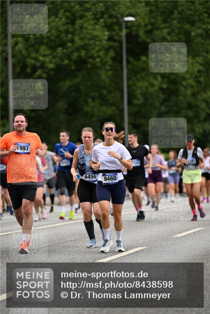 29.06.2025 - hella hamburg halbmarathon Dr. Thomas Lammeyer http://msf.ph/oto/8438598 29.06.2025 10:56:19 Kennedybrücke 1203, 1404, 1418, 1997, 3038, 3934, 4087, 4878, 5062, 5291, 5394, 5534, 6456, 6885, 6954, 6961, 7691, 7770, 7771, 7825, 7841, 8040, 8200, 9220, 9460, 9462, 9582, 9583, 9590, 9594, 9673, 10830, 11126, 11127 meine-sportfotos.de