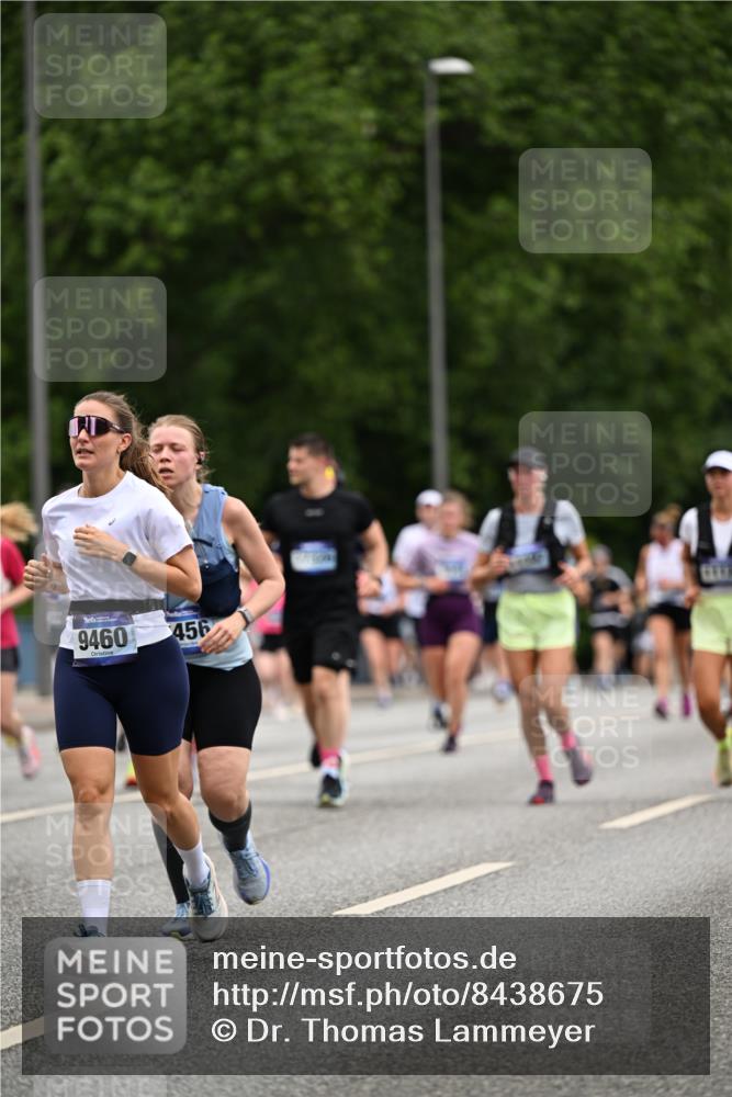 29.06.2025 - hella hamburg halbmarathon Dr. Thomas Lammeyer http://msf.ph/oto/8438675 29.06.2025 10:56:20 Kennedybrücke 1203, 1404, 1418, 1997, 3934, 4087, 4273, 4878, 5062, 5291, 5394, 5534, 6456, 6885, 6954, 6961, 7691, 7770, 7771, 7825, 7841, 8040, 9220, 9460, 9462, 9582, 9583, 9590, 9594, 9673, 10830, 10928, 11126, 11127 meine-sportfotos.de