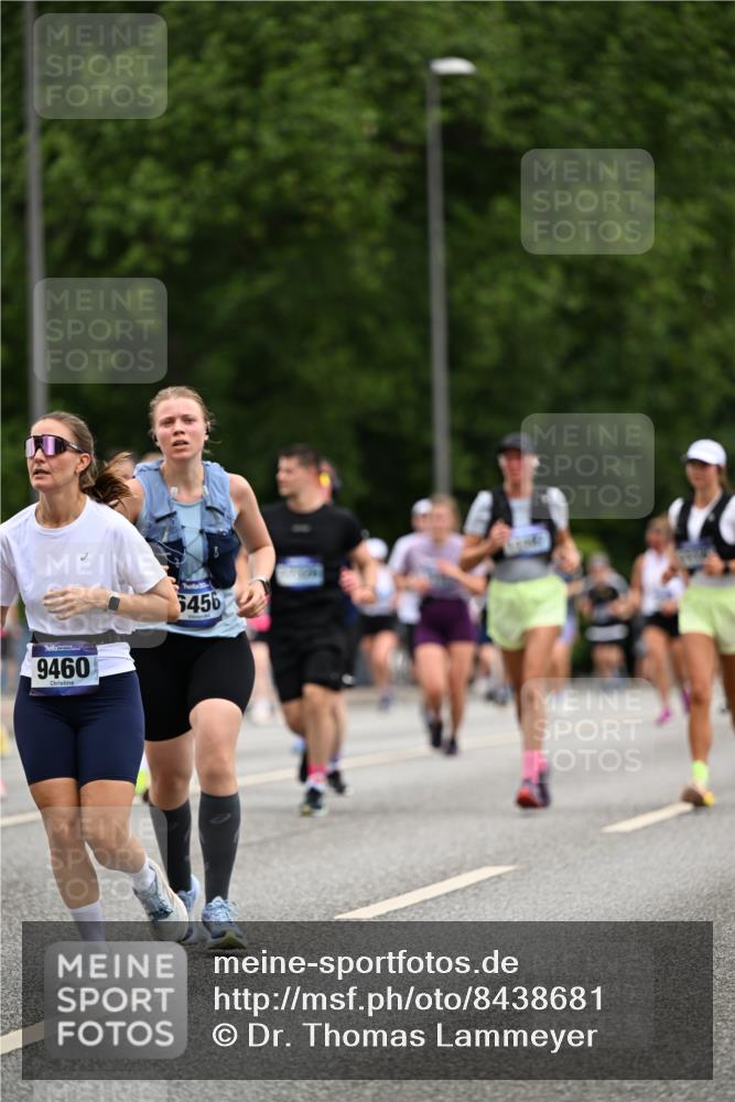 29.06.2025 - hella hamburg halbmarathon Dr. Thomas Lammeyer http://msf.ph/oto/8438681 29.06.2025 10:56:21 Kennedybrücke 1203, 1404, 1418, 1997, 3934, 4087, 4273, 4878, 5062, 5291, 5394, 5534, 6456, 6885, 6954, 6961, 7691, 7770, 7771, 7841, 8040, 8672, 9068, 9220, 9460, 9462, 9582, 9583, 9590, 9594, 9673, 10342, 10830, 10928, 11126, 11127, 11375 meine-sportfotos.de