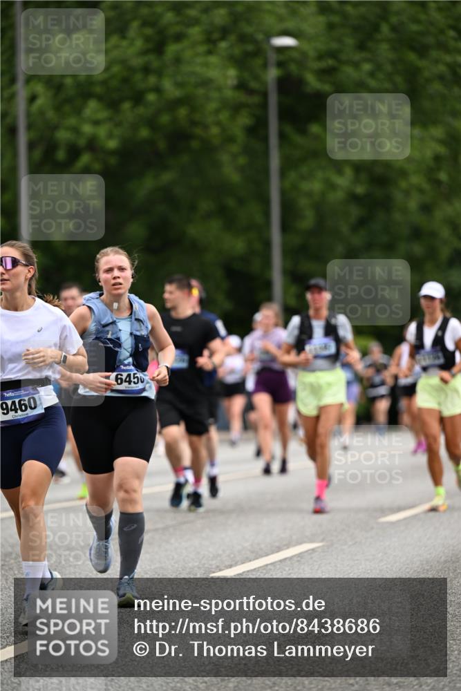 29.06.2025 - hella hamburg halbmarathon Dr. Thomas Lammeyer http://msf.ph/oto/8438686 29.06.2025 10:56:21 Kennedybrücke 1203, 1404, 1418, 1997, 3934, 4087, 4273, 4878, 5062, 5291, 5394, 5534, 6456, 6885, 6954, 6961, 7691, 7770, 7771, 7841, 8040, 8672, 9068, 9220, 9460, 9462, 9582, 9583, 9590, 9594, 9673, 10342, 10830, 10928, 11126, 11127, 11375 meine-sportfotos.de