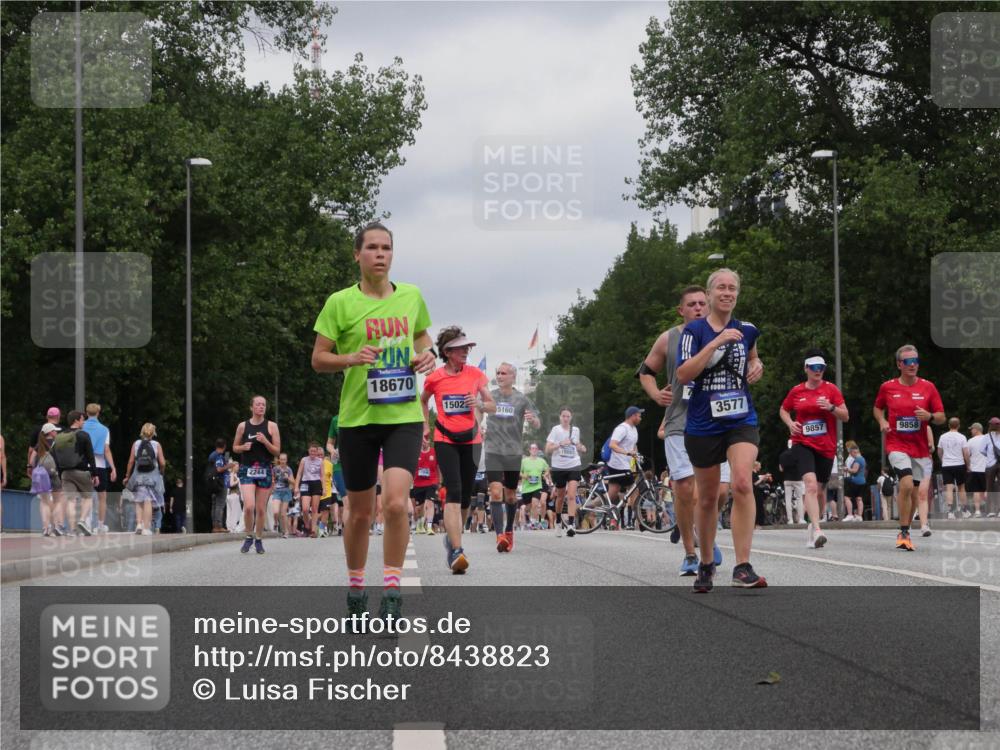 29.06.2025 - hella hamburg halbmarathon Luisa Fischer http://msf.ph/oto/8438823 29.06.2025 10:58:53 Kennedybrücke 2244, 18670, 1502, 5160, 15081, 21, 98, 21, 198, 2, 3577, 9857, 9858, 2084, 3257, 3577, 5487, 6944, 7680, 7766, 8110, 8519, 9857, 9858, 10471 meine-sportfotos.de
